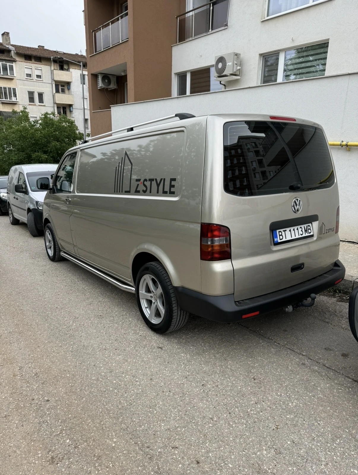 VW T5, снимка 4 - Бусове и автобуси - 54704123
