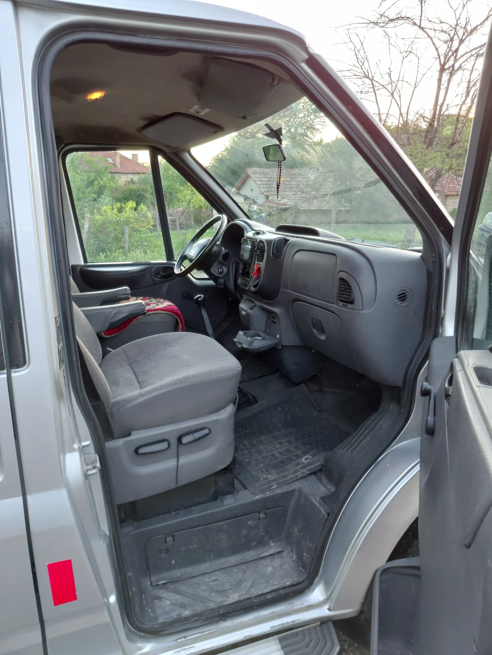Ford Transit, снимка 10 - Бусове и автобуси - 55076685