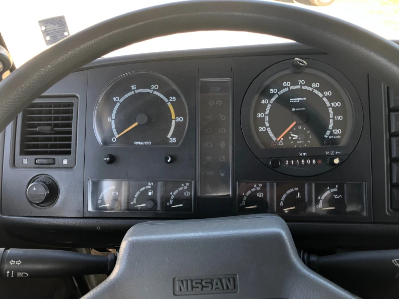 Nissan Atleon Автовоз Пътна Помощ, снимка 15 - Камиони - 48332874