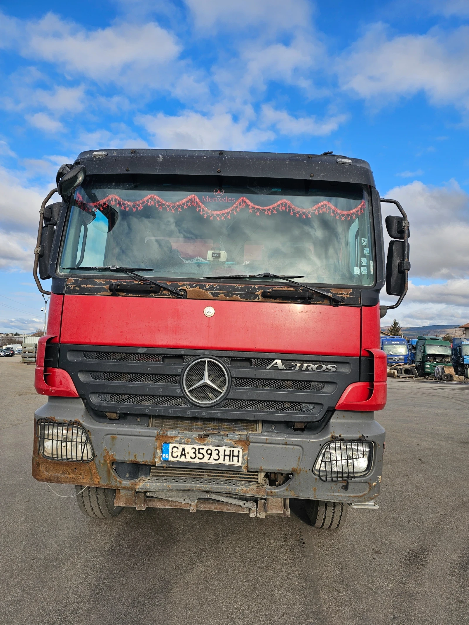 Mercedes-Benz Actros 4141 - изображение 2