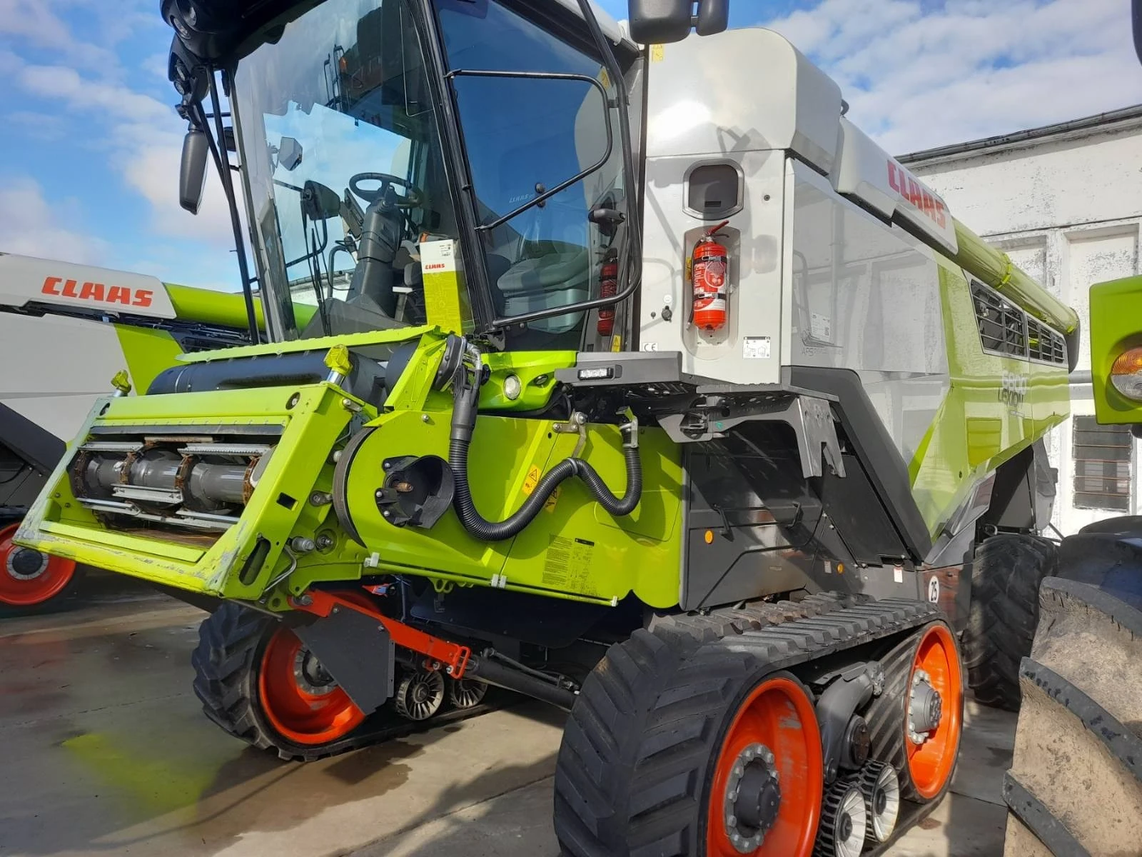 Комбайн Claas Lexion 6800 TT - изображение 2