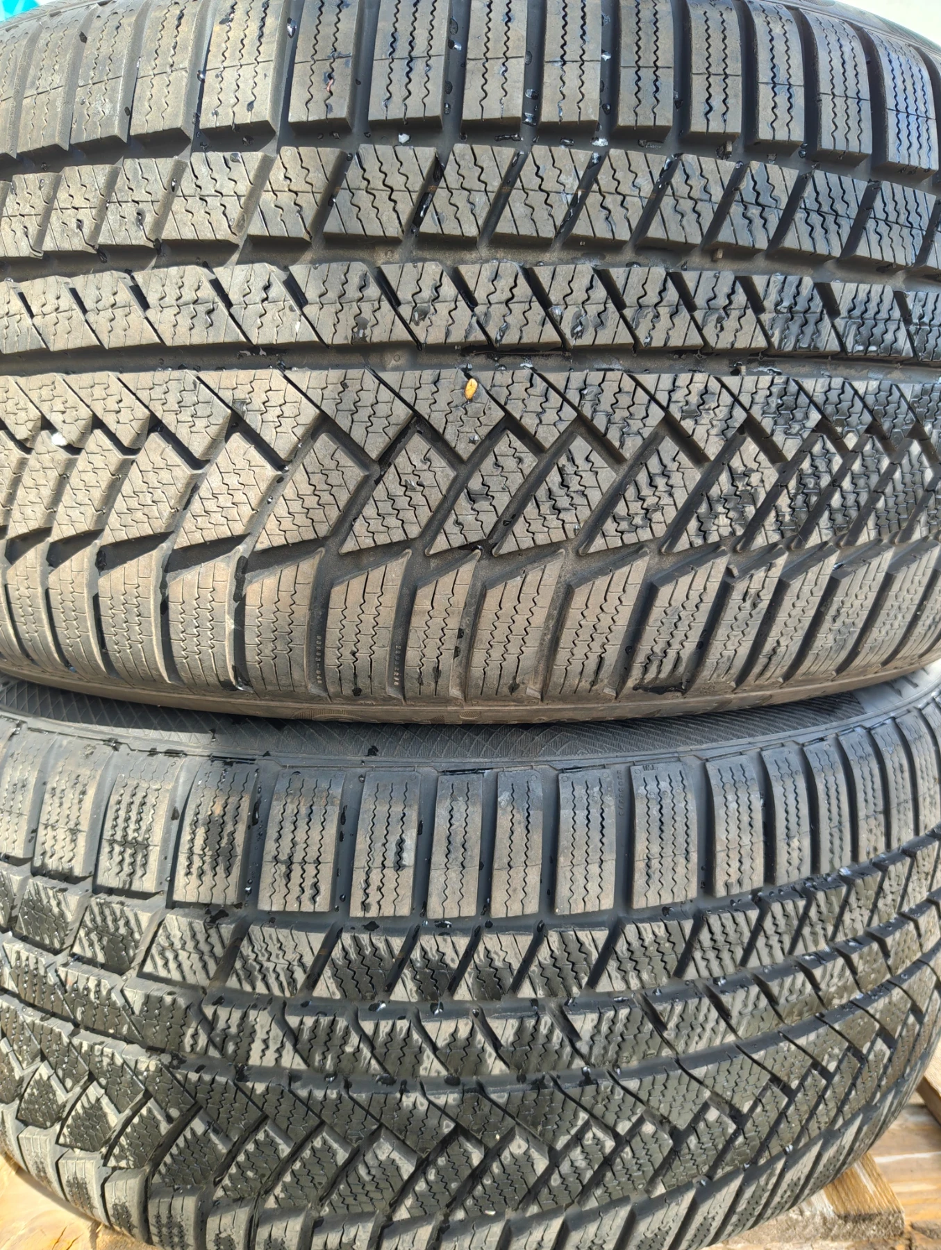 Гуми Зимни 275/40R20