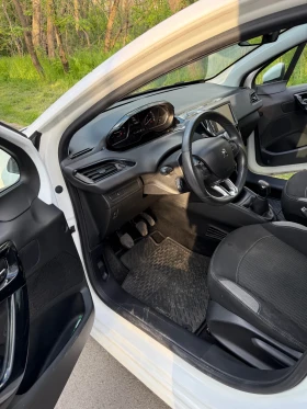 Peugeot 208, снимка 7