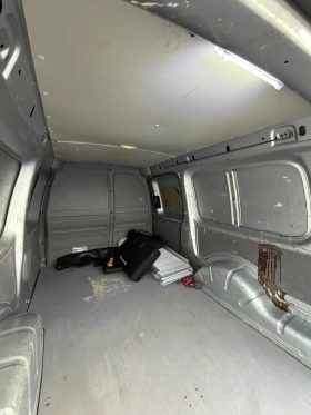 VW Caddy 1.9 TDI Maxi DSG, снимка 13