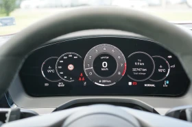 Porsche Panamera GTS* 4.0 V8* BOSE* PANO* SPORT CHRONO* EXCLUSIVE, снимка 11