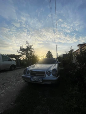 Mercedes-Benz E 300, снимка 5