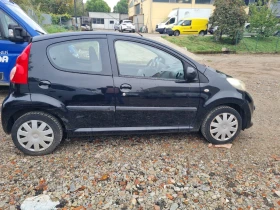 Peugeot 107 1.0i AVTOMAT, снимка 2