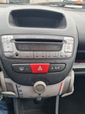 Peugeot 107 1.0i AVTOMAT, снимка 13