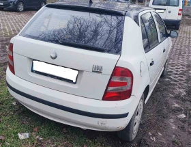 Skoda Fabia - 3700 € / 7236.57 лв. - 58920929 4