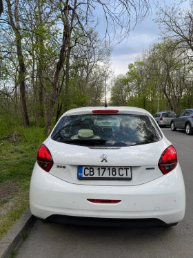 Peugeot 208 - 5900 € / 11539.40 лв. - 31590427 8