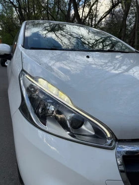 Peugeot 208 - 5900 € / 11539.40 лв. - 31590427 9