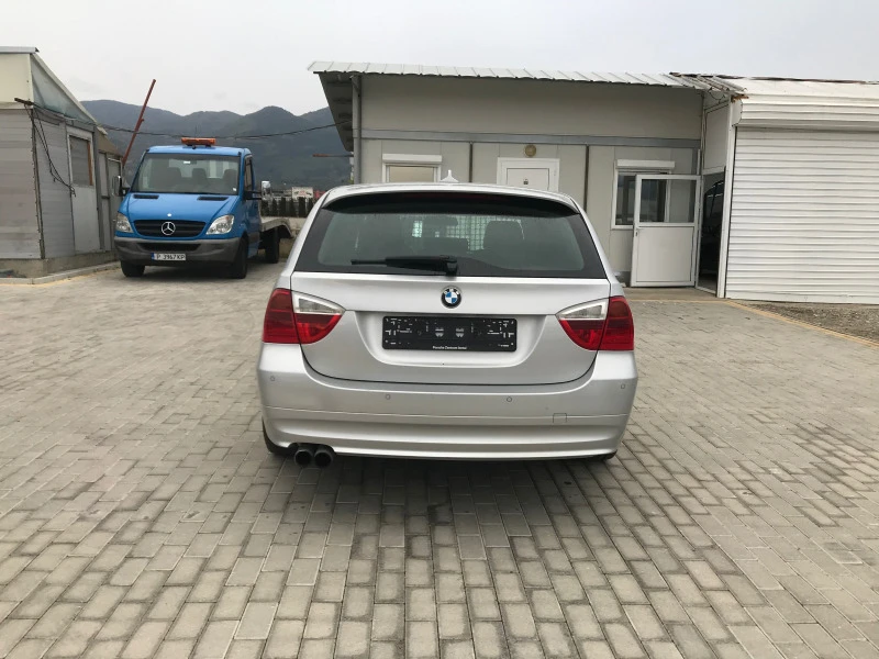 BMW 330  231кс NAVI AUTOMATIC xDrive , снимка 5 - Автомобили и джипове - 42589945