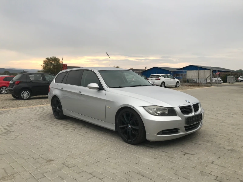 BMW 330  231кс NAVI AUTOMATIC xDrive , снимка 8 - Автомобили и джипове - 42589945