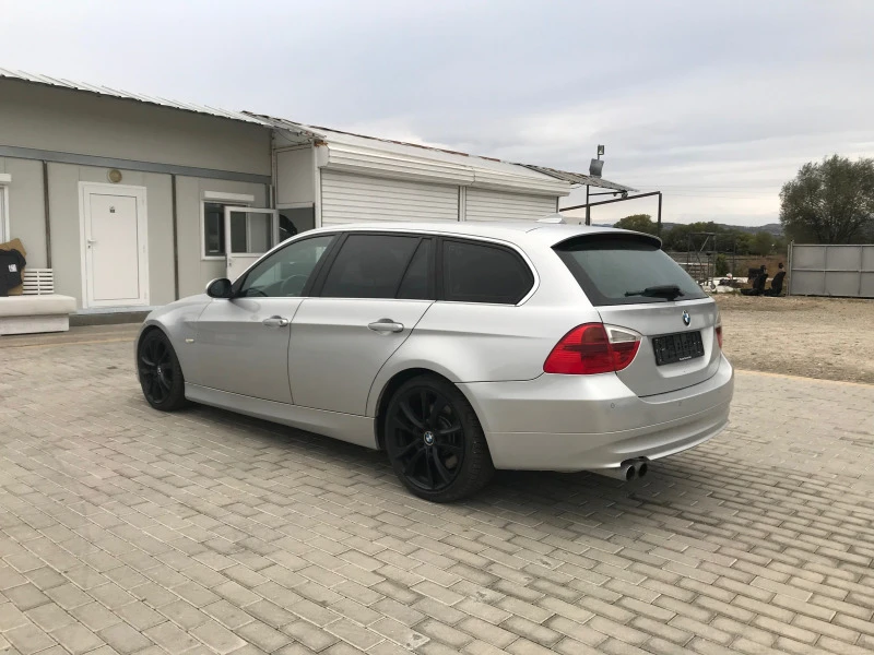 BMW 330  231кс NAVI AUTOMATIC xDrive , снимка 4 - Автомобили и джипове - 42589945