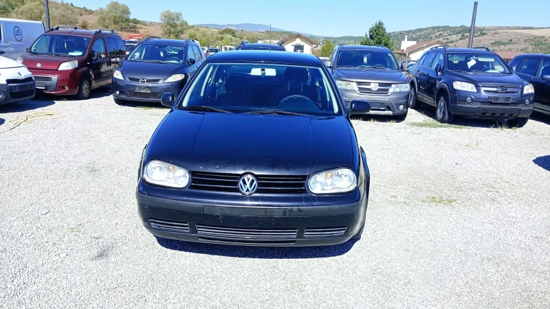 VW Golf 1.9TDi90ксА/С, снимка 2 - Автомобили и джипове - 47374115