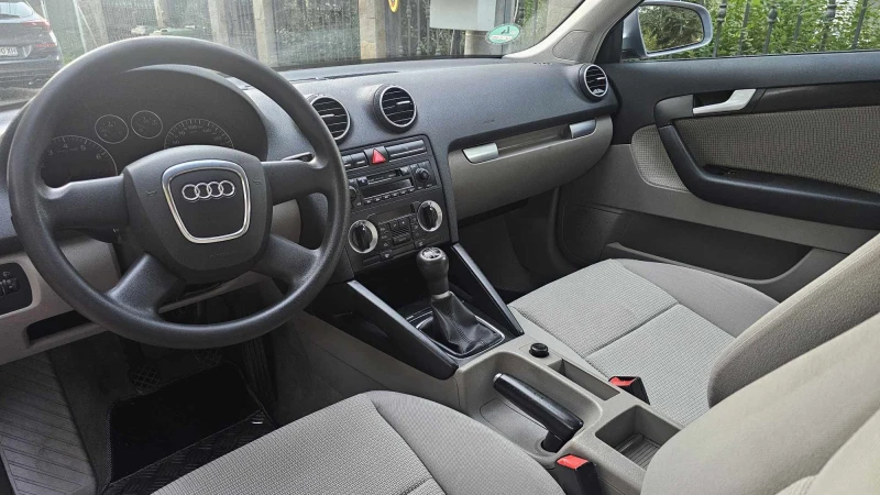 Audi A3 1.6, снимка 13 - Автомобили и джипове - 47380173