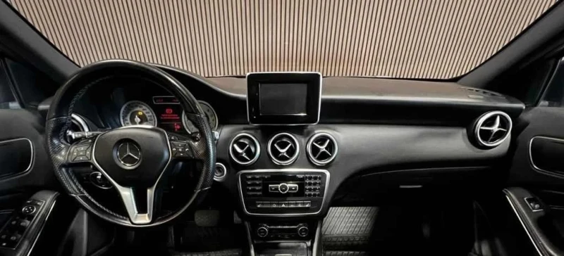 Mercedes-Benz A 200, снимка 9 - Автомобили и джипове - 47550223