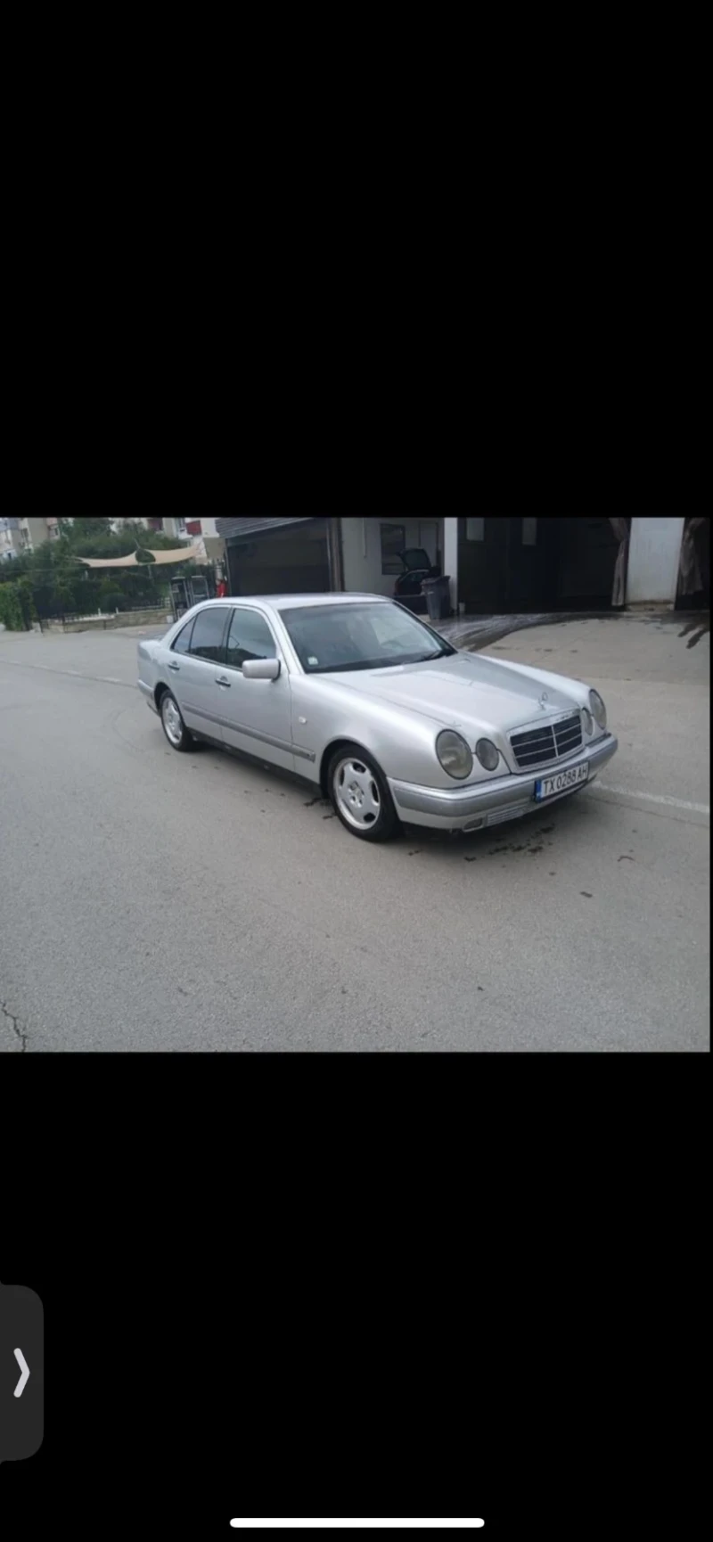 Mercedes-Benz E 300, снимка 9 - Автомобили и джипове - 47751553