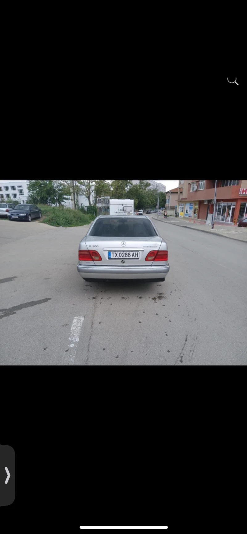 Mercedes-Benz E 300, снимка 13 - Автомобили и джипове - 47751553