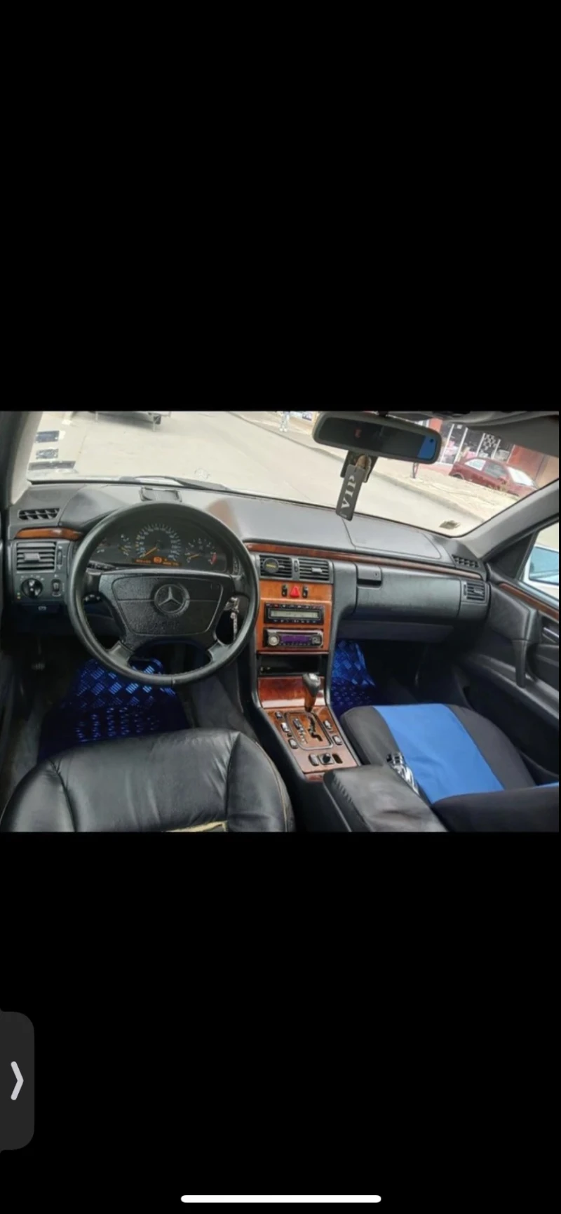 Mercedes-Benz E 300, снимка 12 - Автомобили и джипове - 47751553