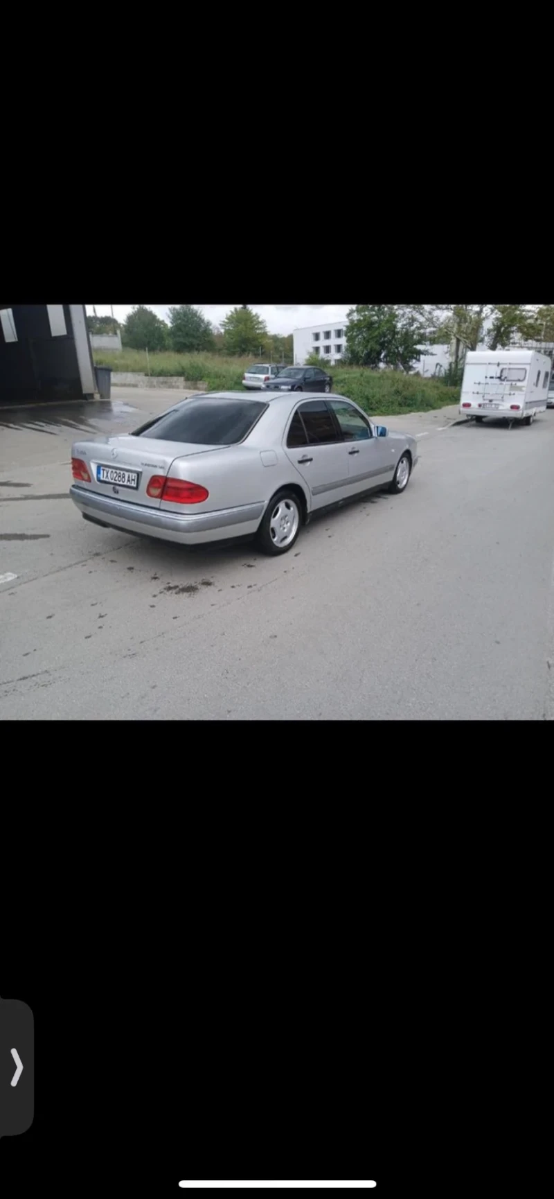 Mercedes-Benz E 300, снимка 8 - Автомобили и джипове - 47751553