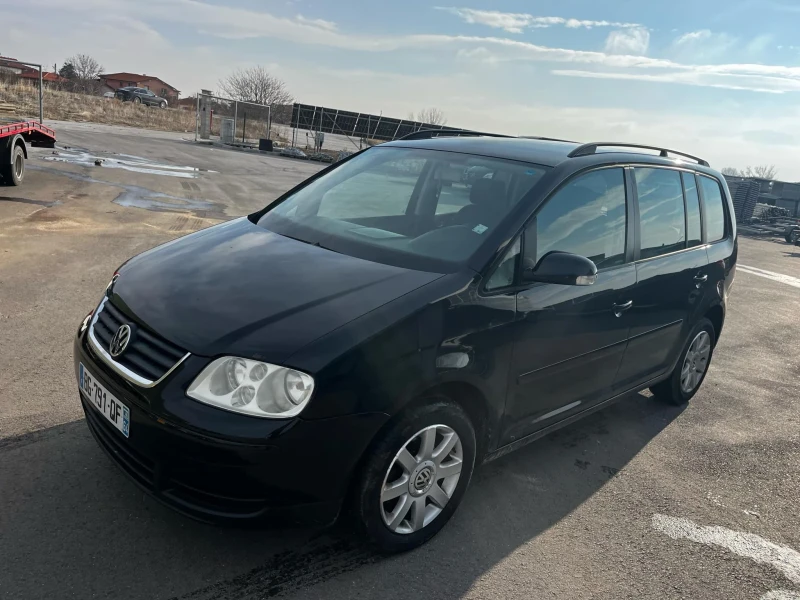 VW Touran, снимка 1 - Автомобили и джипове - 48453311