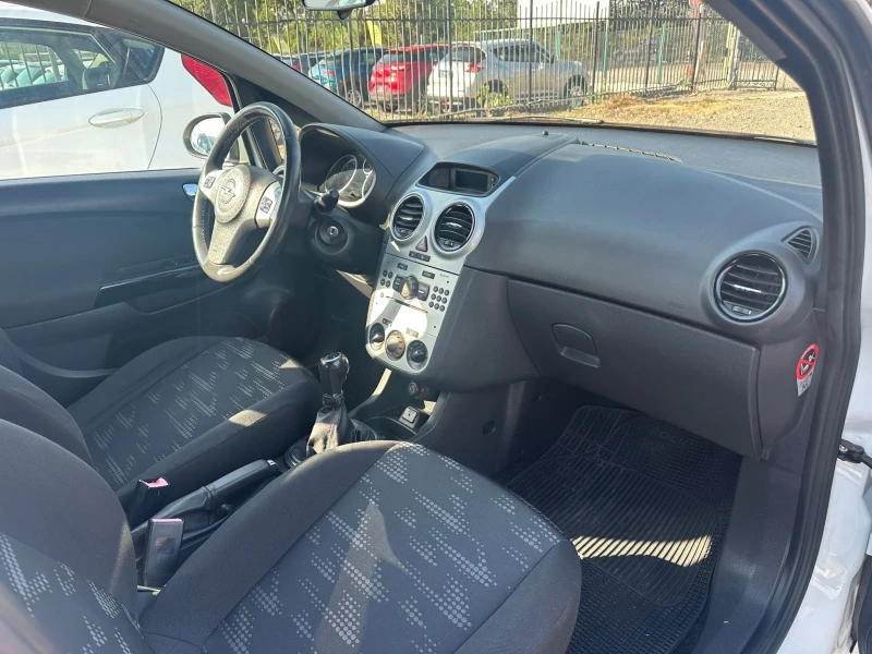 Opel Corsa 1, 3cdti, снимка 10 - Автомобили и джипове - 51112990