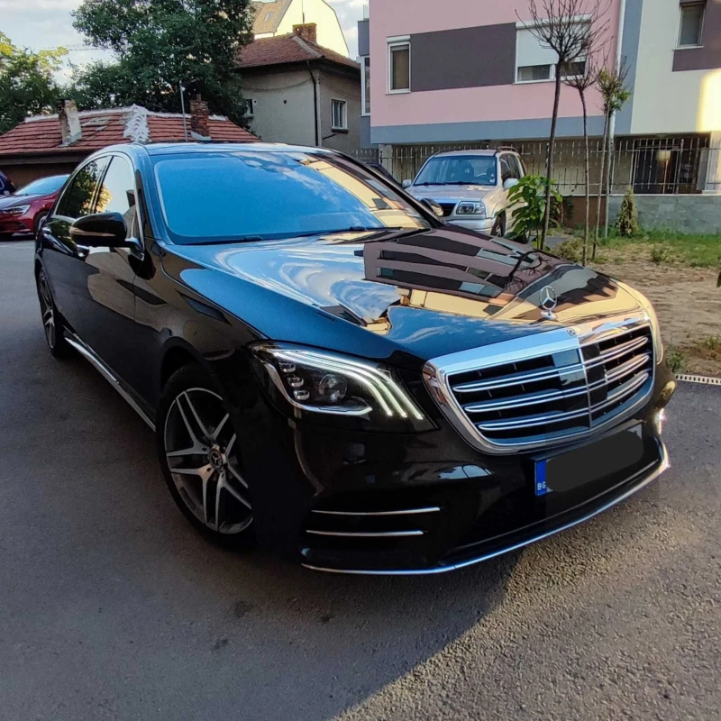 Mercedes-Benz S 560 4MATIK* AMG* LONG* PANORAMA* BURMESTER* 3XTV* FULL, снимка 3 - Автомобили и джипове - 52309880