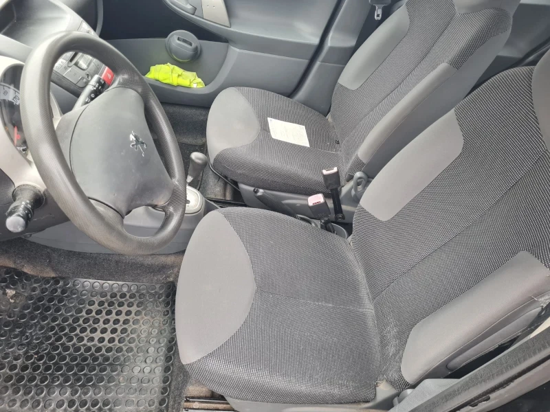 Peugeot 107 1.0i AVTOMAT, снимка 8 - Автомобили и джипове - 52793678