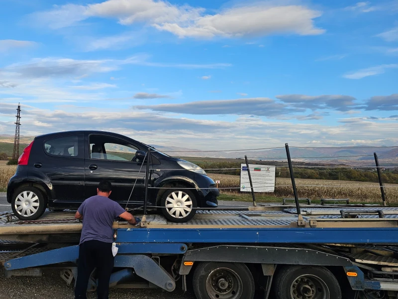 Peugeot 107 1.0i AVTOMAT, снимка 16 - Автомобили и джипове - 52793678