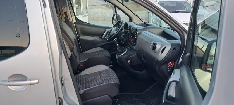 Peugeot Partner 1.6 HDI TEPEE, снимка 13 - Автомобили и джипове - 53182044