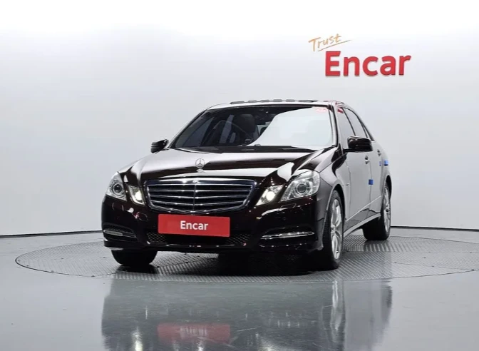 Mercedes-Benz E 220 Avantgarde - изображение 3