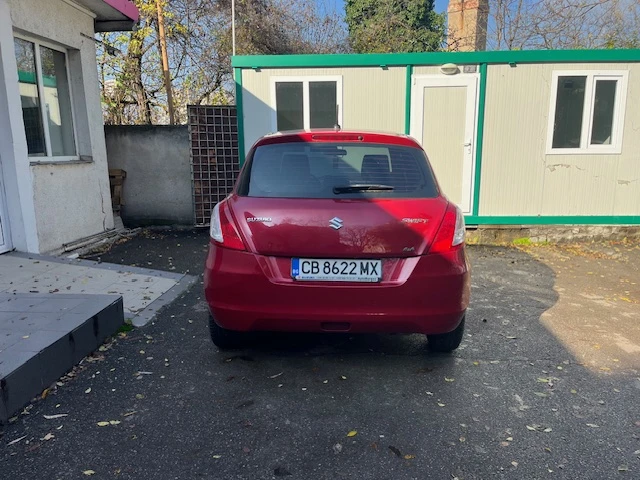 Suzuki Swift, снимка 4 - Автомобили и джипове - 52552483