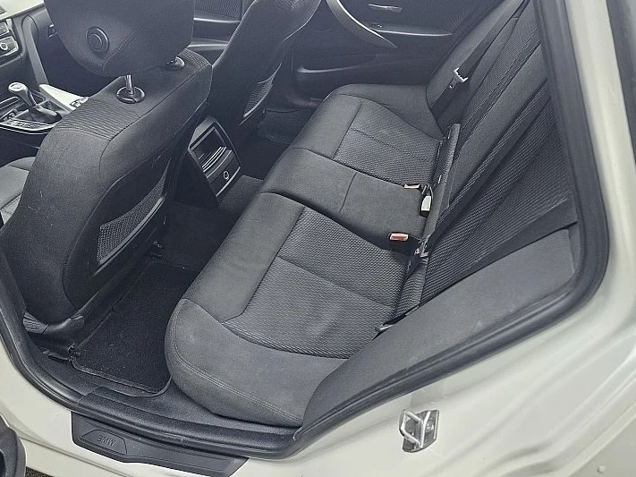 BMW 318 318D 150 kc, снимка 8 - Автомобили и джипове - 52809904