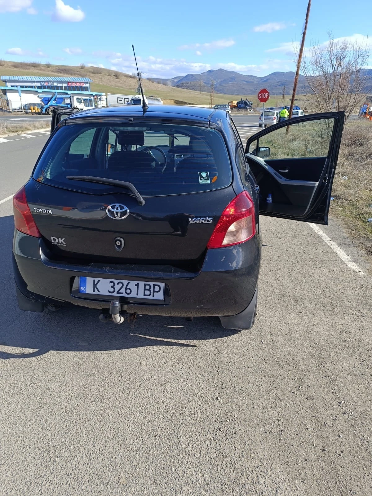 Toyota Yaris  - изображение 3