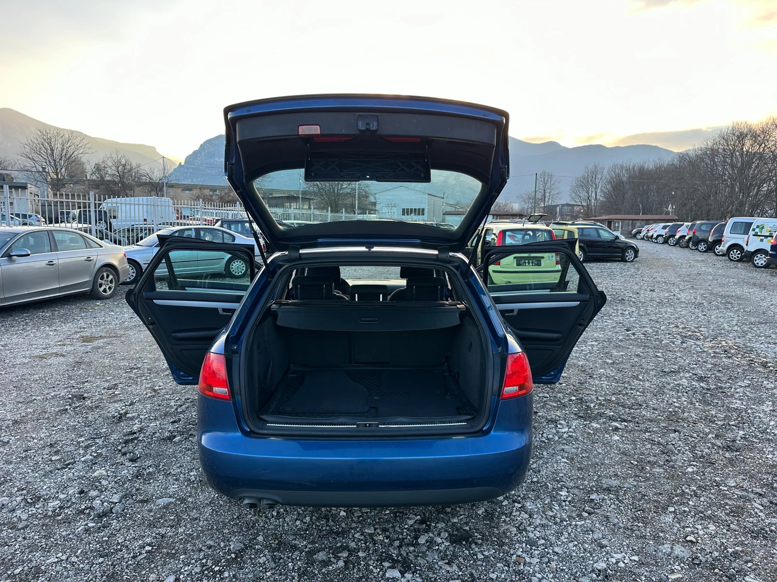 Audi A4 2.0TDI 140kc | Mobile.bg   15