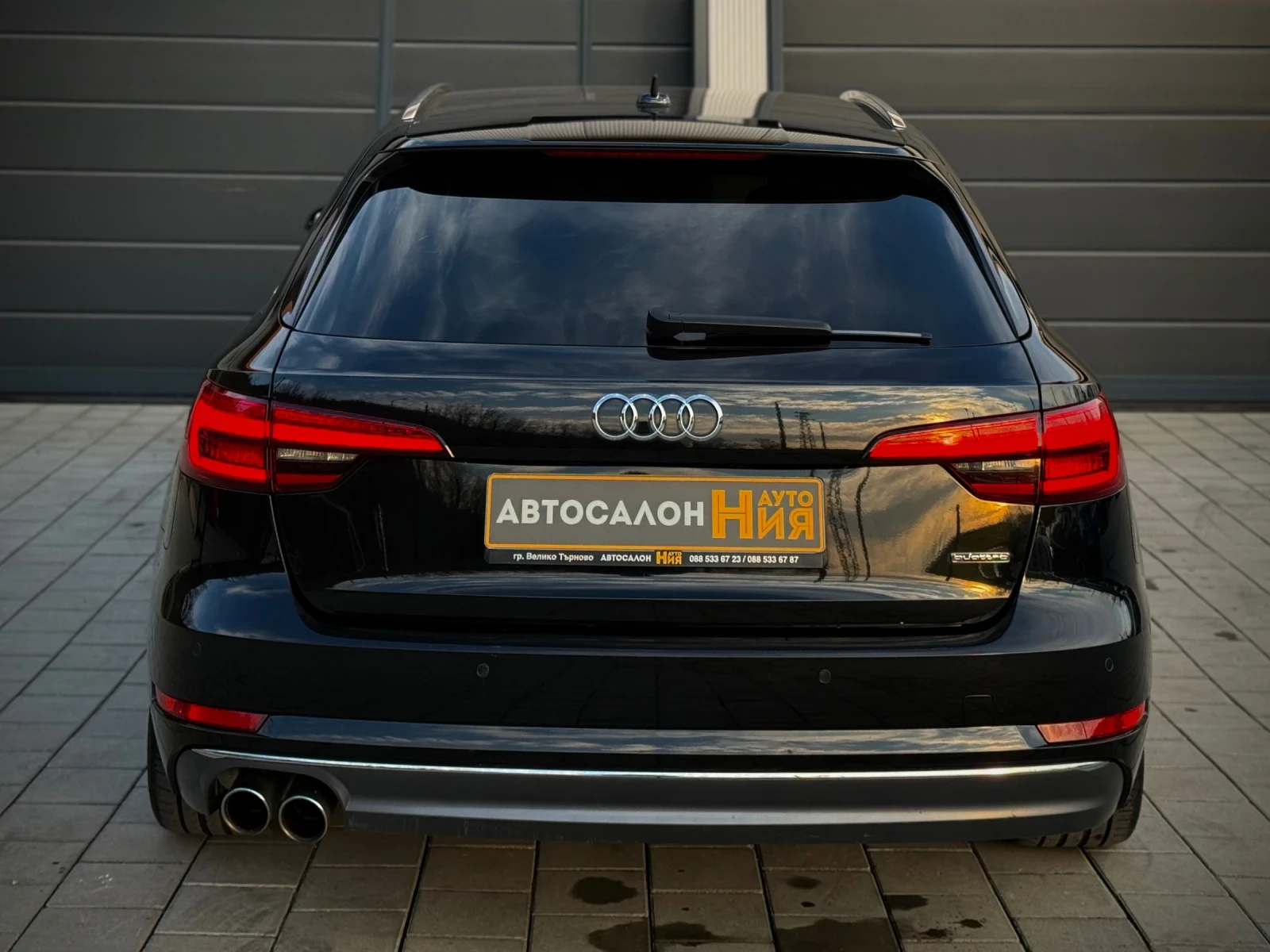 Audi A4 3.0TDI * MATRIX* SPORT* LaneAssist* Distronic* 4x4 - изображение 4