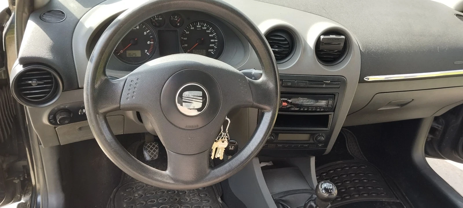 Seat Ibiza 1.4 16V, Газ - изображение 5