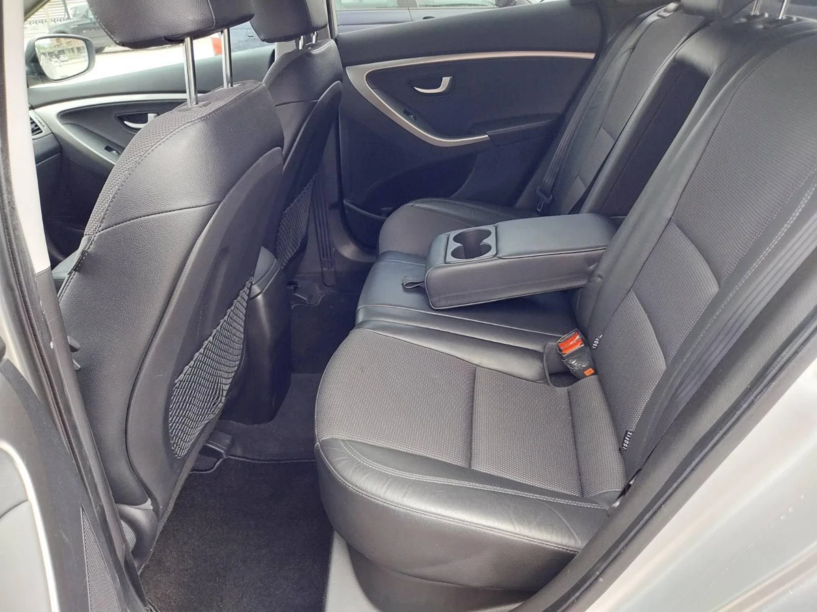 Hyundai I30 1.6 Швейцария  - изображение 7