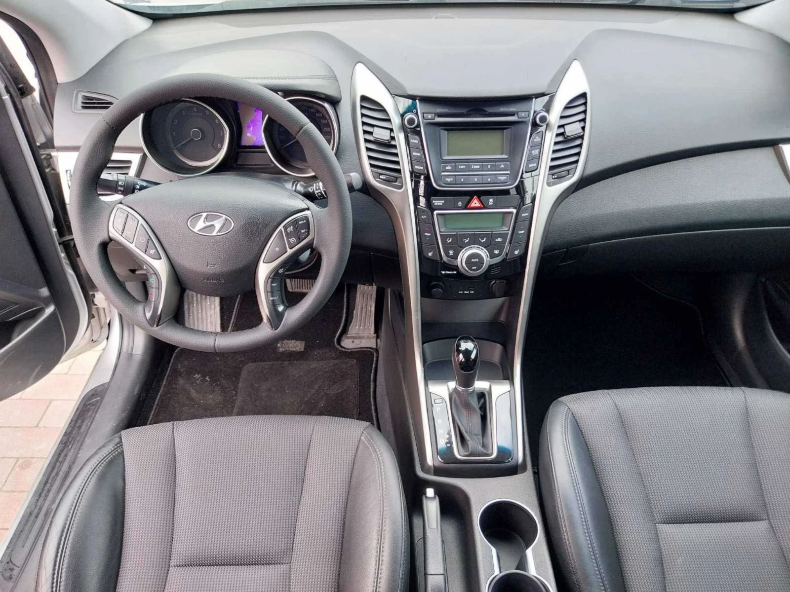 Hyundai I30 1.6 Швейцария  - изображение 8