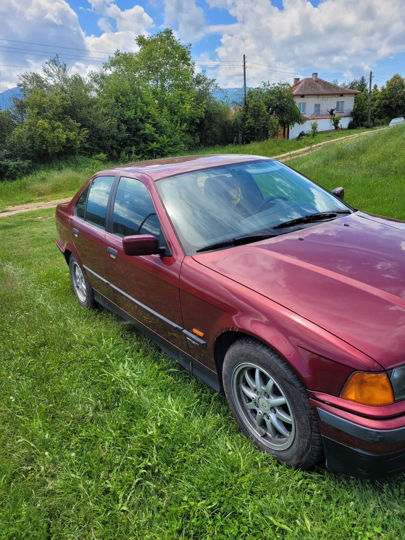 BMW 318 Е 36 - изображение 2
