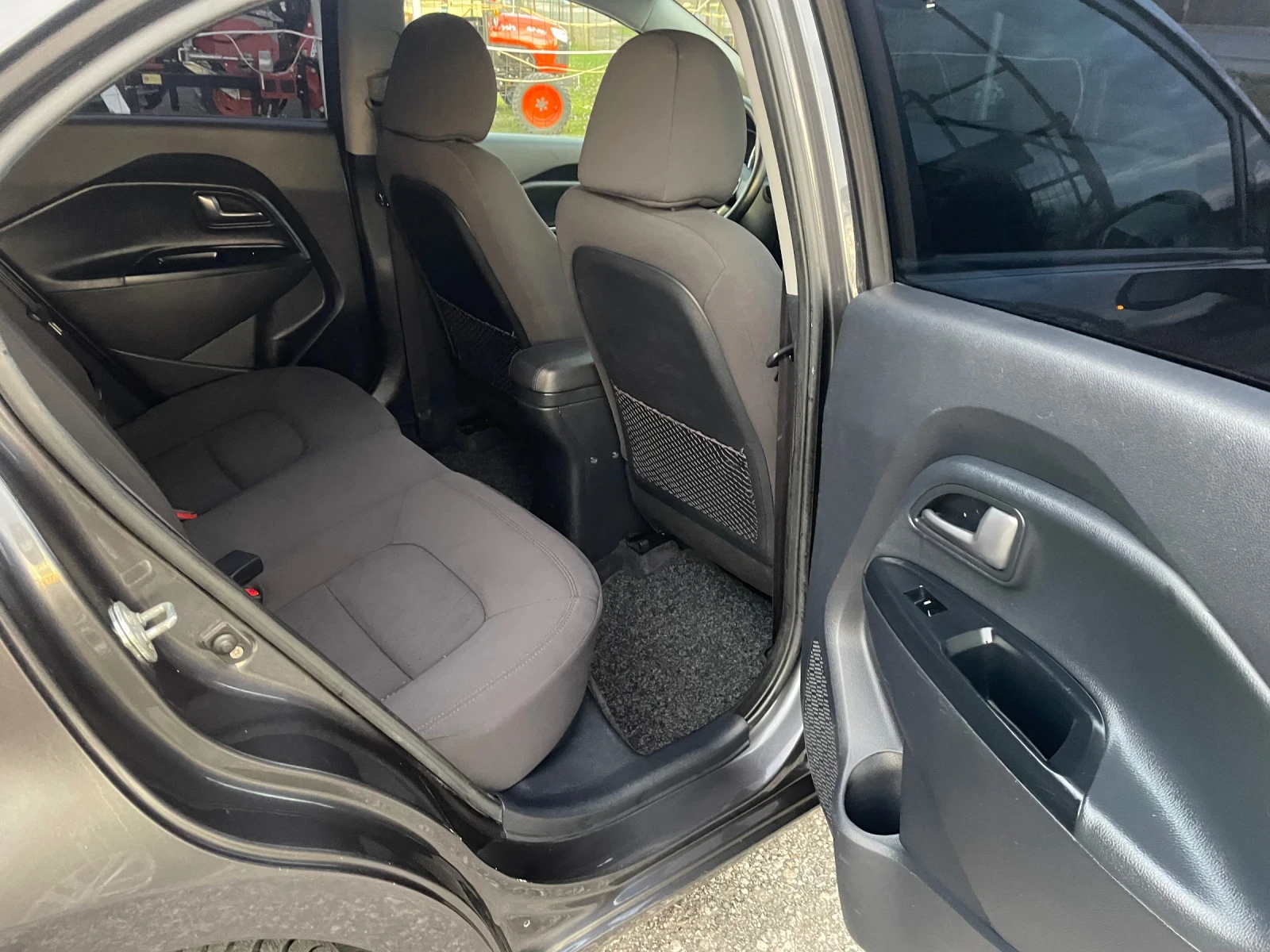 Kia Rio 1.4 CRDI.90K | Mobile.bg � ����������� 11