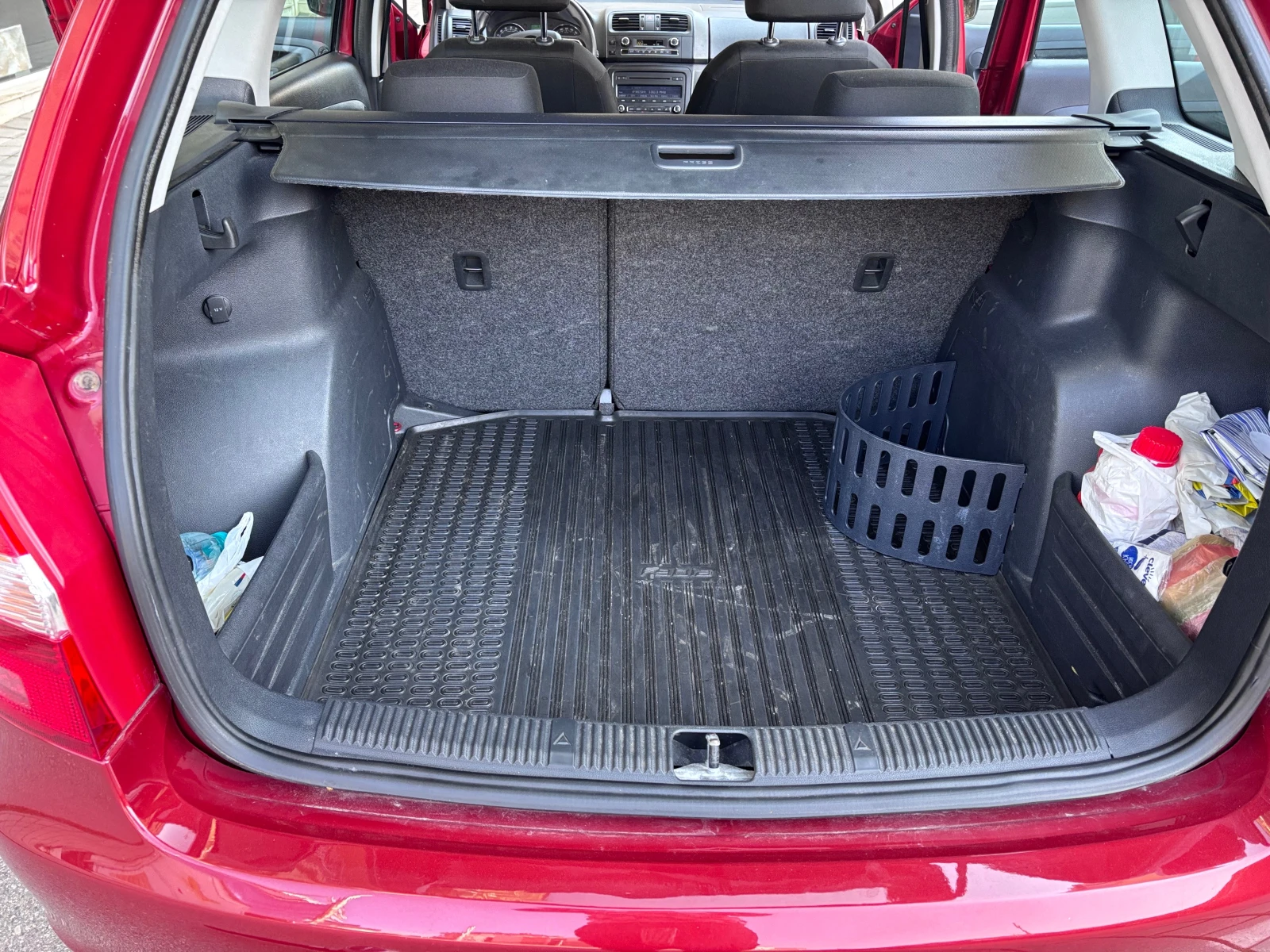 Skoda Fabia Elegance, снимка 16 - Автомобили и джипове - 53748297