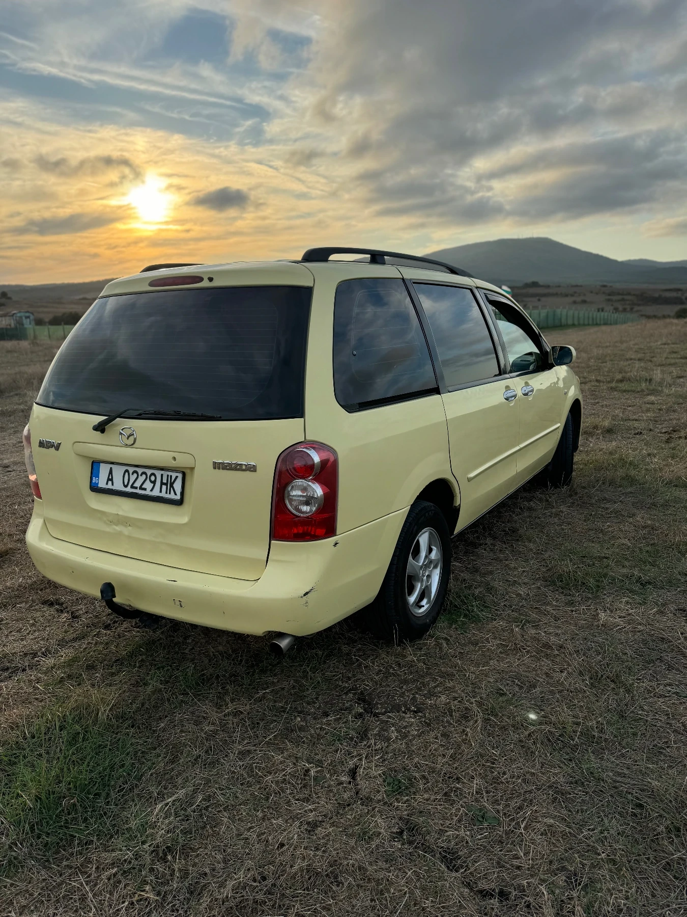 Mazda Mpv, снимка 2 - Автомобили и джипове - 53814945