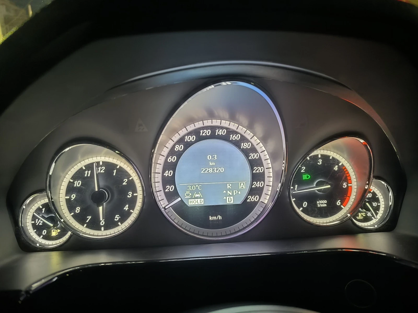 Mercedes-Benz E 350 E350 CDI Blue, снимка 4 - Автомобили и джипове - 53819107