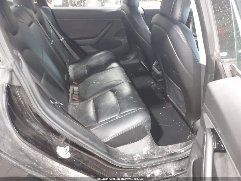 Tesla Model 3 ELECTRIC All Wheel Drive, снимка 8 - Автомобили и джипове - 53830349