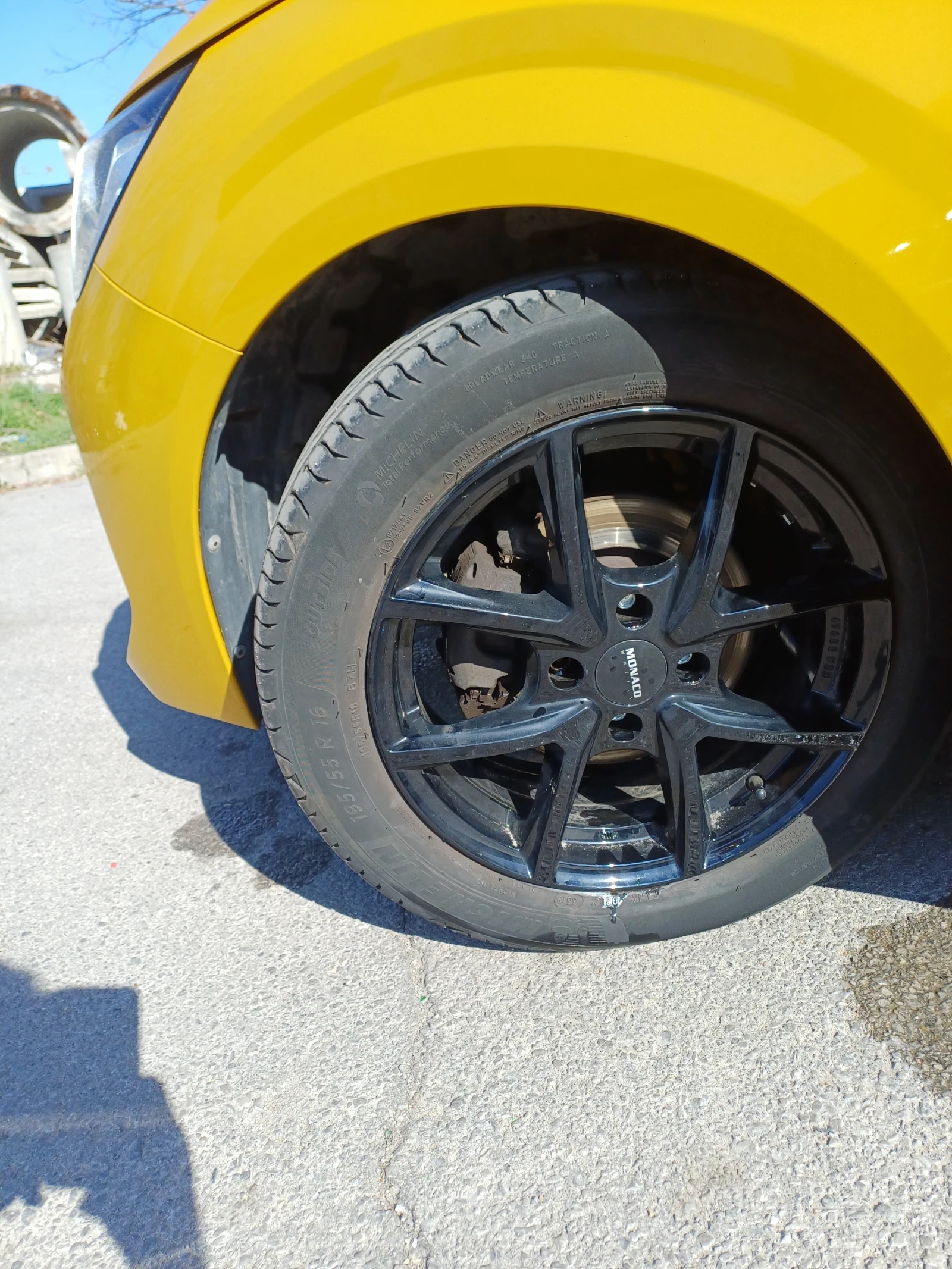 Peugeot 208, снимка 9 - Автомобили и джипове - 53838934