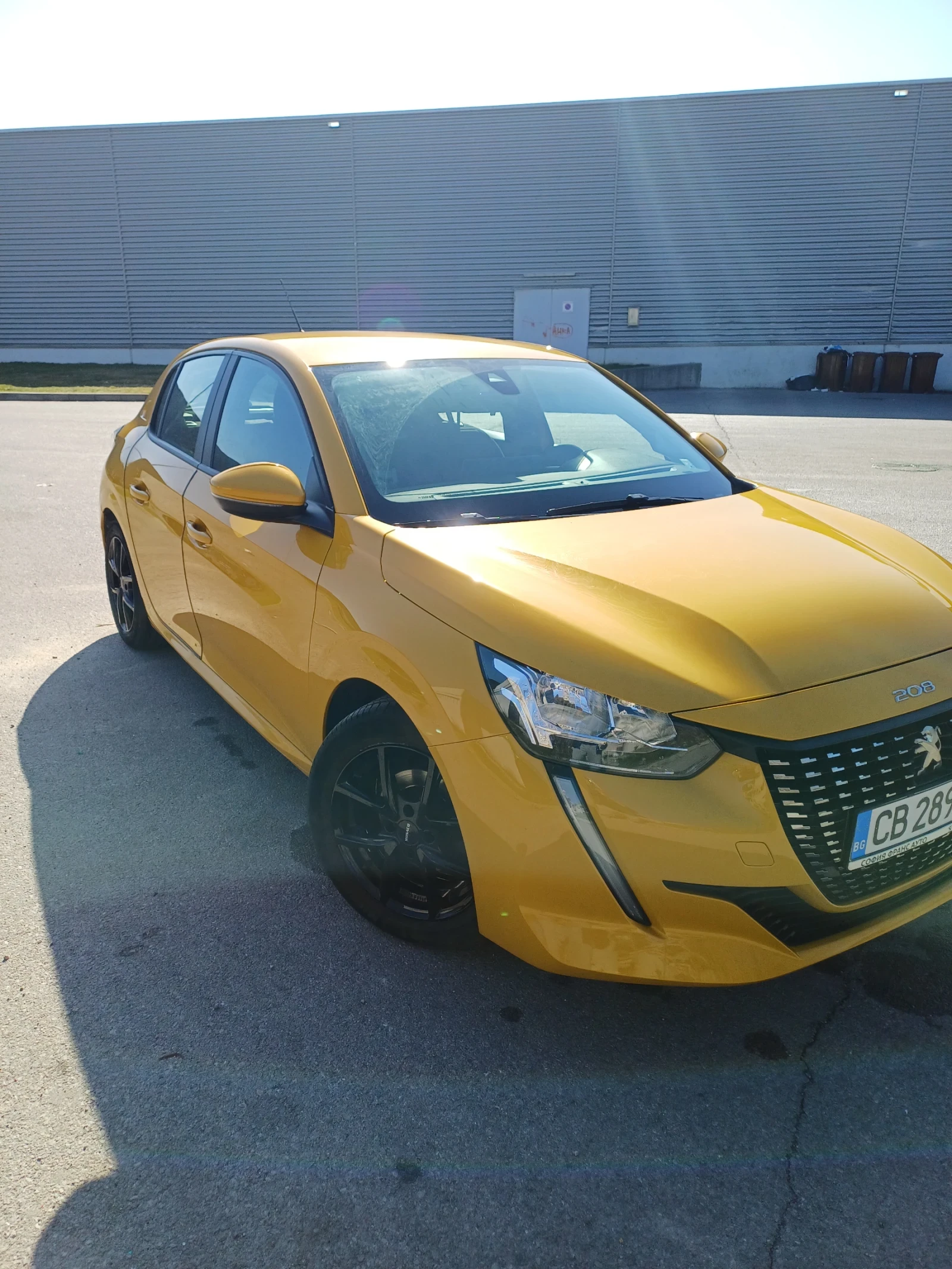 Peugeot 208, снимка 2 - Автомобили и джипове - 53838934