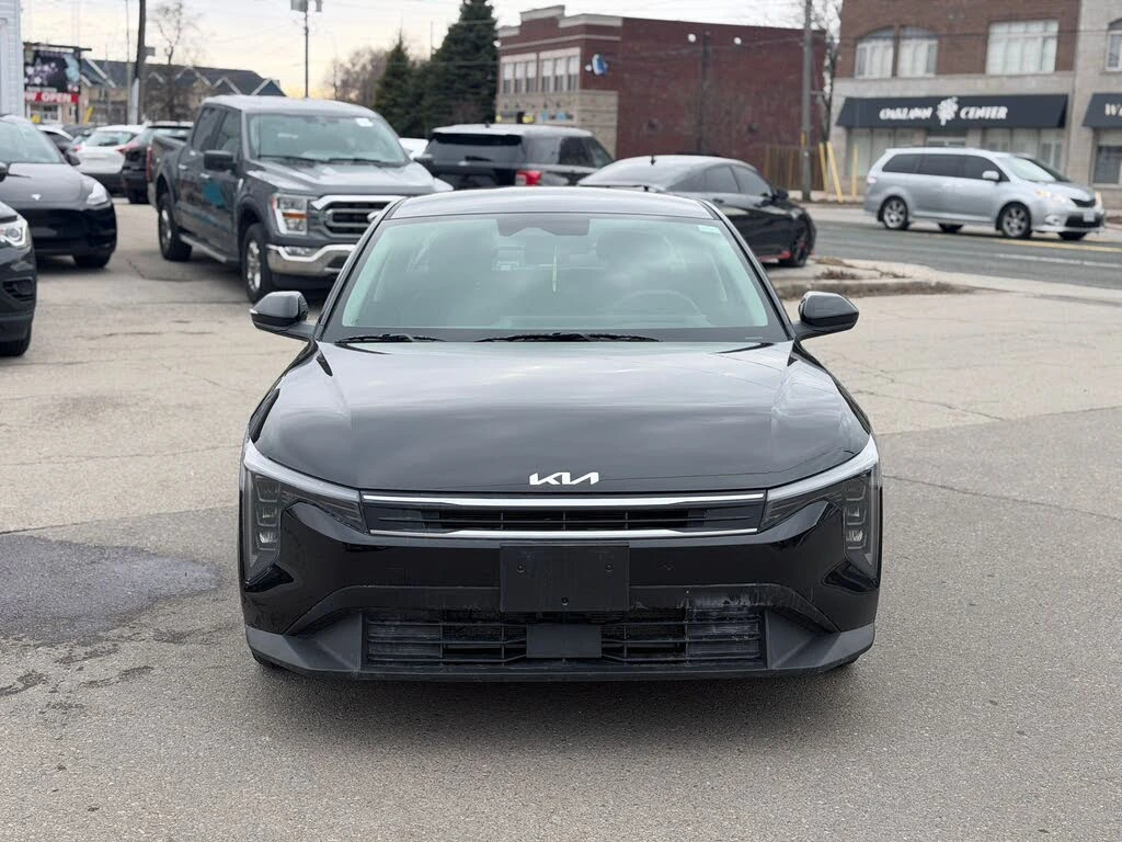 Kia K4 КАМЕРА* ПОДГРЕВ* ДИСТРОНИК* СЛЕД НА ЛЕНТИ* , снимка 3 - Автомобили и джипове - 54069618