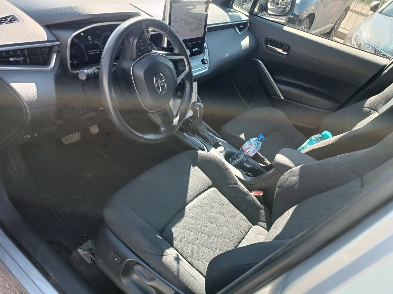 Toyota Corolla Cross Executive plus, снимка 6 - Автомобили и джипове - 54127893